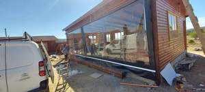 Auvents de <span class=keywords><strong>pergola</strong></span> extérieurs personnalisables en PVC souple de haute qualité, transparents, imperméables, motorisés, avec télécommande, structure en alliage d'aluminium - Product Image 4