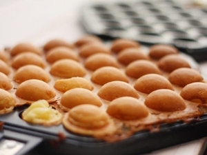 Machine à gaufres à bulles électrique commerciale, gaufrier à œufs personnalisé - Product Image 3