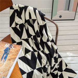 Couverture tricotée Style géométrique nordique, plaid personnalisé, en coton, offre spéciale, blanc, garde au chaud - Product Image 4