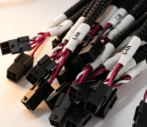 Aangepaste auto-industrie 4-pins draadboom, aangepaste consumentenelektronica bedrading, OEM/ODM aangepaste elektronische koperen 4-pins bedrading - Product Image 6