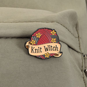 Spille Smaltate a Tema Magia e Lavoro a Maglia, con Palline di Lana Colorate, Fiori, Teschio Vintage Punk, Spilla da Bavero, Vendita all'Ingrosso - Product Image 3