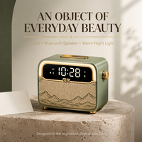 Réveil Lumineux Mountain Mist Journey avec Haut-Parleur Bluetooth, Style Oriental, Finition en Tissu Brodé, Décoration de Chevet, Cadeau