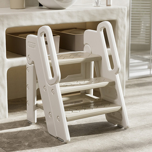 Ventes directes Enfants Toddler <span class=keywords><strong>Tour</strong></span> d'apprentissage Tabouret de toilette antidérapant En plastique Pliant Multi Hauteurs 2 Marchepied Escabeau - Product Image 1