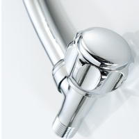 Robinet mural moderne à poignée unique et trou unique, poli, pour eau froide, vente directe d'usine, haute qualité, pour hôtel et cuisine