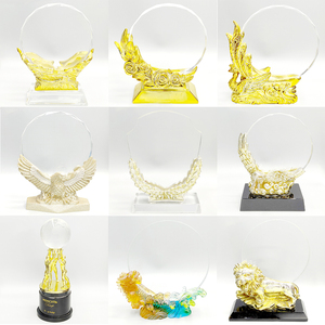 Trophée brillant dynamique avec 3 petites figurines en métal Lifting Crystal Ball Team Achievements Honor Gift - Product Image 3