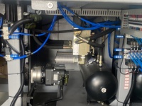 Máquina de Moldeo por Soplado de PET Automática de Alta Velocidad de 6 Cavidades con Motor Servo Rápido para Botellas de Bebidas