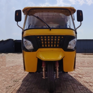Tuk Tuk 200CC 2026 <span class=keywords><strong>à</strong></span> longue portée, modèle Inde, tricycle passager, moto <span class=keywords><strong>à</strong></span> 3 roues, auto-rickshaw de mobilité <span class=keywords><strong>à</strong></span> <span class=keywords><strong>vendre</strong></span> - Product Image 3
