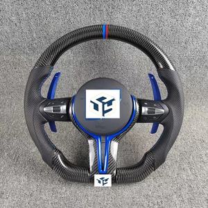 Volante de Fibra de Carbono para <span class=keywords><strong>BMW</strong></span> Serie 3 5 F10 F30 F90 F01 F12 M3 Z4 X1 X6, <span class=keywords><strong>Precio</strong></span> de Mayoreo Directo de Fábrica - Product Image 1