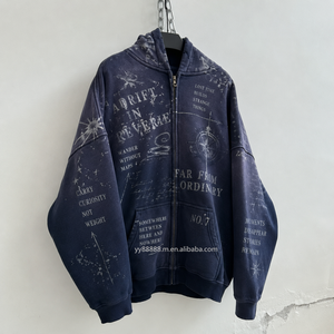 <span class=keywords><strong>Felpa</strong></span> con <span class=keywords><strong>Cappuccio</strong></span> in Cotone 100% Reverse Weave 500GSM con Logo Goffrato, Blu Navy, Tema Salute Mentale e Caccia, Doppia Cerniera, Finitura Silk Face, Lavaggio Acido - Product Image 1