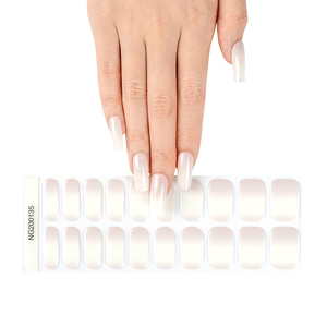 Comprend une base nude classique avec des accents de paillettes colorées, parfait pour tous les jours, les fêtes, les mariages, les occasions spéciales, un look subtil. - Product Image 4