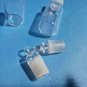 Flacons de réactifs de laboratoire à haute résistance à la corrosion, à haute résistance aux températures, à haute transparence et à longue durée de vie - Product Image 2