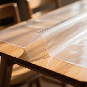 Fábrica direta Super Clear Transparente PVC Film Roll Soft Dureza para Tablecloths transparentes - Product Image 1