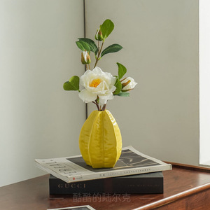 Jarrón de Cerámica Estilo Nórdico con Flor de Camelia, Decoración Moderna y Sencilla para el Hogar - Product Image 3