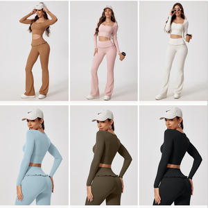 Set Yoga Personalizzati in Tessuto Elasticizzato, <span class=keywords><strong>Top</strong></span> Corto a Maniche Lunghe Rosa Unico per Palestra, Leggings da Allenamento, Pantaloni Yoga a Zampa per Donne - Product Image 3