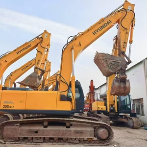 Excavadora Hyundai 305LC-7 Modelo 2022 de 30 Toneladas, Equipo Pesado Usado con Cucharón de Excavación y Martillo Rompedor, Bomba de Caja de Cambios PLC y Rodamiento - Product Image 3