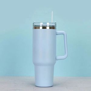 Termo de Acero Inoxidable de 40oz con Asa, para Café Frío/Caliente, Regalo Empresarial, Aislamiento Térmico de 12-24 Horas para Alimentos - Product Image 3