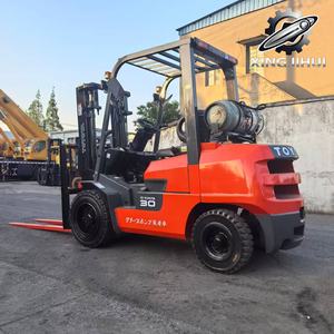 Montacargas TOYOTA FGZN30 de 3 toneladas, montacargas usado de Japón, 3 toneladas, motor 1DZ-2, máquina usada de segunda mano, montacargas con motor de GLP. - Product Image 5