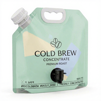Pochette souple avec bec verseur et valve pour concentré de café, emballage flexible pour boissons liquides