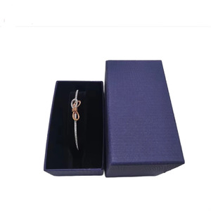 Caja de Joyería de Marca Azul Famosa Directo de Fábrica para Mujer, Empaque de Regalo de Lujo, Caja para Pulsera, Anillo y Accesorios, Juego Completo - Product Image 5