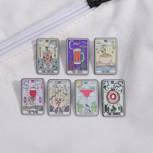 7 gaya bros makanan Tarot Pin kustom kopi merah anggur donat kerah Pizza Pin Enamel lembut - Product Image 2