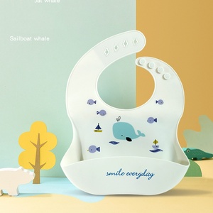 Bavoir bébé en silicone imperméable, réglable, en forme de U, pour tout-petits, avec logo personnalisé, vente en gros - Product Image 1