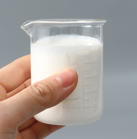 Latex SBR (Styrène Butadiène) liquide blanc de bonne qualité à prix raisonnable pour revêtements de sol et ciments d'impression sur caoutchouc routier