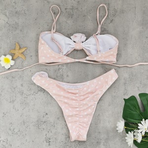 Conjunto de Bikini de Tres Piezas Personalizado JSN 2026 con Estampado de Puntos, Traje de Baño de Dos Piezas con Flores 3D y Mangas Largas, Traje de Baño Bandeau para Mujer - Product Image 5