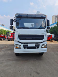 Camions de distribution d'aliments en vrac électriques H3000 de 30 mètres cubes pour la livraison d'aliments pour poulets et porcs avec réservoir scellé et système de vis sans fin - Product Image 3