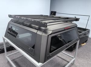 Couverture de benne rigide électrique rétractable et pliante pour <span class=keywords><strong>Ford</strong></span> <span class=keywords><strong>Maverick</strong></span> <span class=keywords><strong>2022</strong></span>-2026, en alliage d'aluminium, étanche et verrouillable, pour benne de 4,5 pieds - Product Image 3