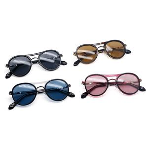 Gafas <span class=keywords><strong>De</strong></span> <span class=keywords><strong>Sol</strong></span> <span class=keywords><strong>De</strong></span> doble puente <span class=keywords><strong>de</strong></span> alta calidad <span class=keywords><strong>de</strong></span> fábrica <span class=keywords><strong>de</strong></span> Guangzhou, Gafas <span class=keywords><strong>De</strong></span> <span class=keywords><strong>Sol</strong></span> redondas negras para hombres y mujeres, <span class=keywords><strong>lentes</strong></span> OEM ODM Tac - Product Image 4