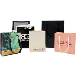 Bolsas <span class=keywords><strong>de</strong></span> <span class=keywords><strong>Papel</strong></span> Ecológicas con Logotipo Impreso Personalizado, Bolsas <span class=keywords><strong>de</strong></span> <span class=keywords><strong>Papel</strong></span> <span class=keywords><strong>Kraft</strong></span> Impresas al por Mayor <span class=keywords><strong>de</strong></span> Alta Calidad para Ropa - Product Image 3