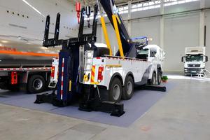 Heavy Duty 40-Ton <strong>Recovery</strong> Truck 380HP 8X4 Diesel Wrecker Tow Truck with 2 Winches 10-Ton <strong>Recovery</strong> Capacity 10-Wheel - Product Image 4