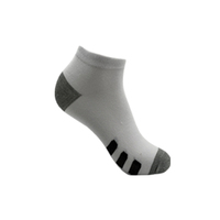 Meilleure vente mondiale personnalisation décontracté tricoté couleur noire pour l'été chaussettes de cheville coton fin pour les femmes