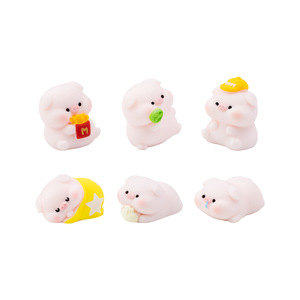 ตุ๊กตาหมูน่ารักสวมหมวกเรซิ่นจิ๋ว ตกแต่งบ้านตุ๊กตา DIY ของตกแต่งโต๊ะขนาดเล็ก - Product Image 5