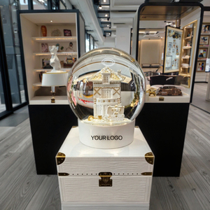 Globe à neige en résine personnalisé <span class=keywords><strong>de</strong></span> luxe, peint à la main sur le thème <span class=keywords><strong>de</strong></span> l'amour, 45-200 mm, décoration d'intérieur, souvenirs et cadeaux, ornement boule <span class=keywords><strong>de</strong></span> neige, cadeaux d'affaires - Product Image 5