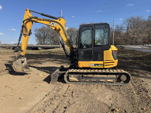 Miniexcavadora Hidráulica JCB 85Z 1 de 8.5 Toneladas, Diseño Compacto, para Uso en Construcción, Jardinería y Minería - Product Image 5