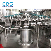 Machine de mise en bouteille automatique à petite échelle pour boissons gazeuses, eau gazeuse et boissons fruitées pétillantes – Ligne de production économique