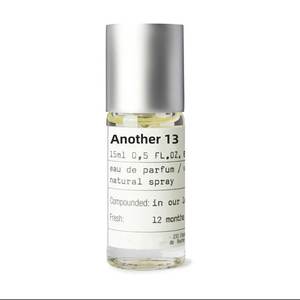 <span class=keywords><strong>Parfum</strong></span> de luxe de marque originale neutre, bois de santal, thé noir, rose, bois de Yuchuang Tokyo, <span class=keywords><strong>fleur</strong></span> <span class=keywords><strong>d</strong></span>'<span class=keywords><strong>oranger</strong></span>, naturel, longue durée - Product Image 1