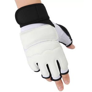 Nuevo Stock llegada al por mayor de entrenamiento de <span class=keywords><strong>boxeo</strong></span> guantes de lucha de dedo <span class=keywords><strong>completo</strong></span> antideslizante transpirable - Product Image 1