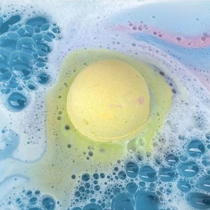 Bombas de Baño con Sales y Aceites Esenciales, 100g, Exfoliantes y de Limpieza Profunda, Bombas de Baño Efervescentes con Juguetes - Product Image 3