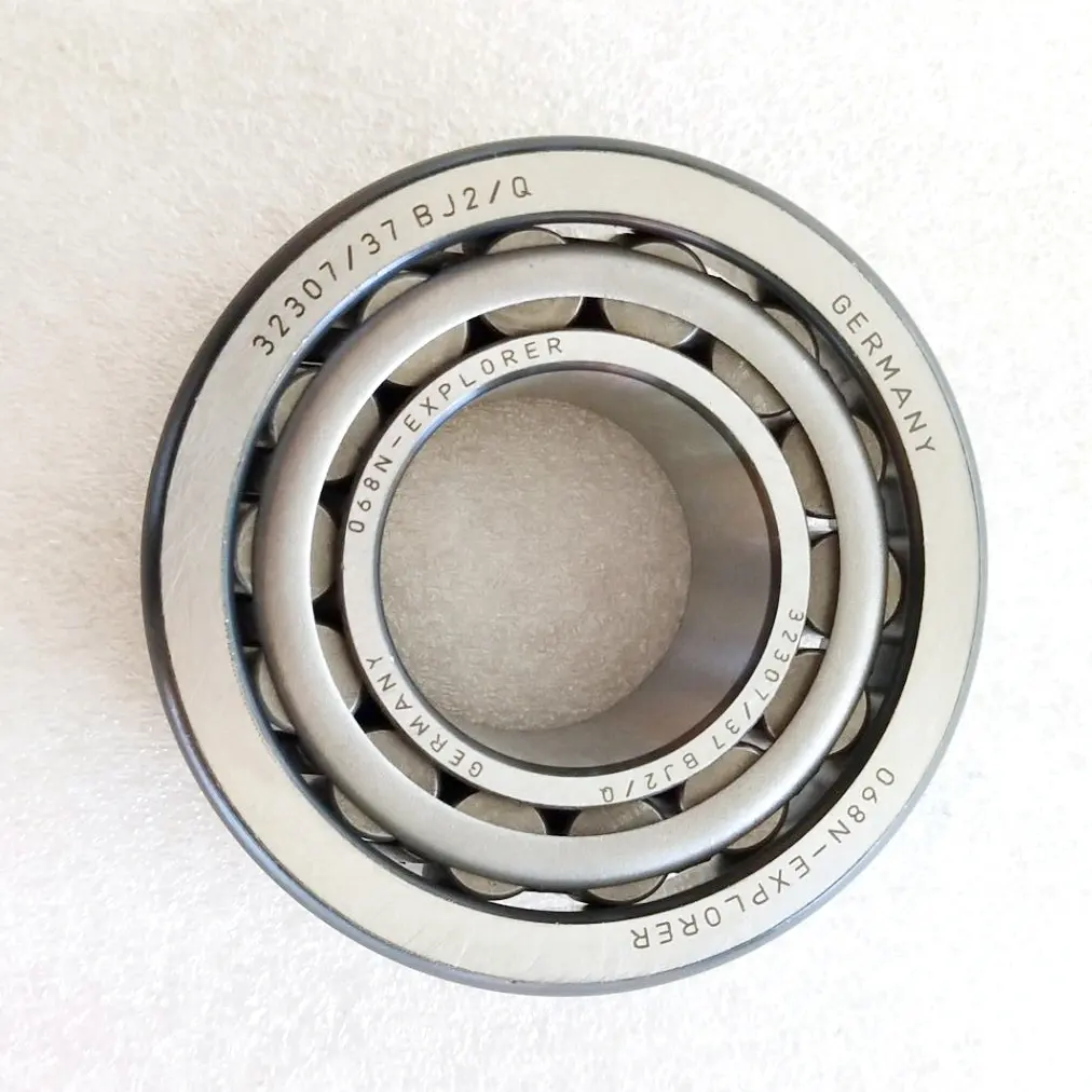 High precision bearing 32307 37 J2 Q BJ2 Q tapered Roller Bearing size 37x80x32.75 mm bearing 32307