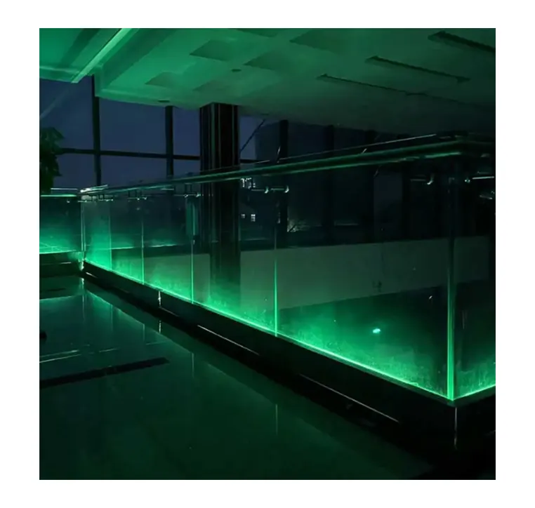 Bande lumineuse LED en aluminium profilé en U Balcon extérieur Escalier Pont sans cadre Balustrade en verre