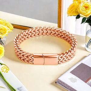 Bracelet double rang tressé en acier inoxydable pour homme, avec fermoir magnétique à double rangée, chaîne cubaine, tendance, plaqué argent - Product Image 4