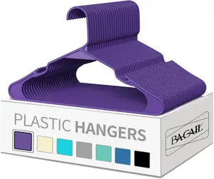Hot Verkoop Groothandel Ruimtebesparend Duurzaam Zwart Hangers Standaard Kerf Plastic Hanger Voor Kleding Winkel