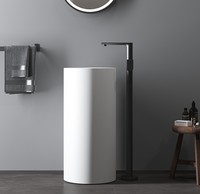 Lavabo autoportant moderne et classique Lavabo de salle de bain transparent en résine de cristal rouge clair pour hôtel
