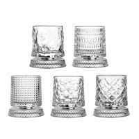Verre à whisky en cristal transparent rotatif, à motif diamant, texture martelée, motif à carreaux, plusieurs styles et designs