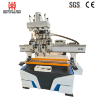 Équipement de travail du bois / Machine de gravure CNC pour portes en bois 1325, routeur CNC 3D de haute qualité avec services de premier ordre