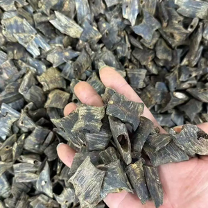 Blocs d'encens d'agarwood à haute teneur en huile, copeaux d'agarwood naturels purs et aromatiques pour diffuseur de parfum - Product Image 2