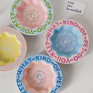 Produits pour animaux de compagnie : <span class=keywords><strong>Gamelle</strong></span> en céramique en forme de fleur, <span class=keywords><strong>anti</strong></span>-<span class=keywords><strong>renversement</strong></span>, pour la sécurité des chats, <span class=keywords><strong>anti</strong></span>-ternissement du menton, pour l'eau et la nourriture. - Product Image 2