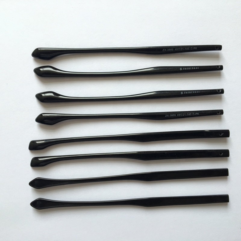 eyeglasses temple tips with metal temple and short acetate temple tips